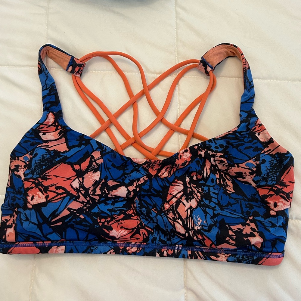 Lululemon Free to Be Wild Strappy Sports Bra